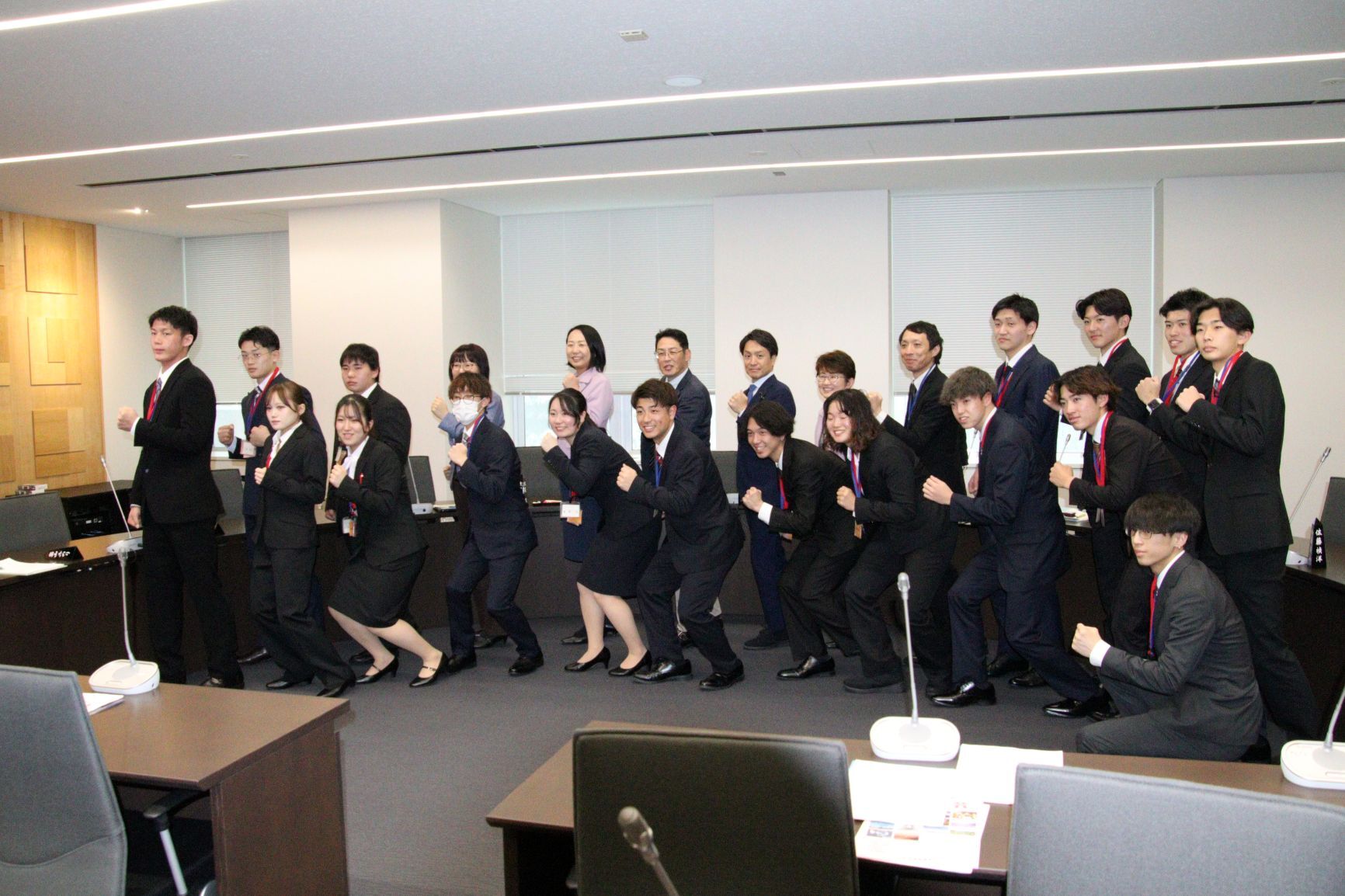 03 意見交換会集合写真2.JPG